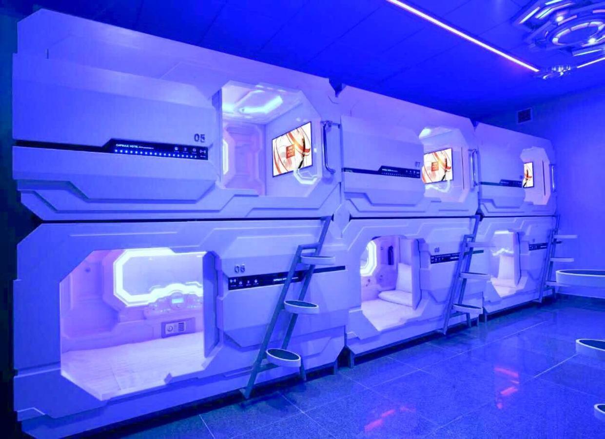 Bestow Capsule Hostel Kuala Lumpur Extérieur photo
